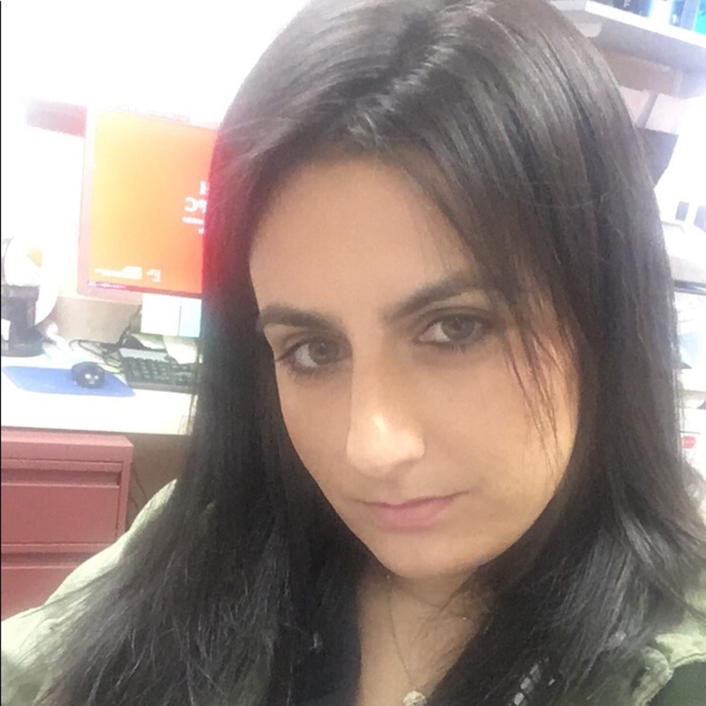 Meet your Posher, Lauren